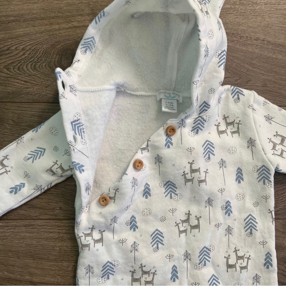 Feather Baby Woodland Deer and Trees Pima Cotton 3-6m Hooded Coverall Romper - Picture 5 of 6